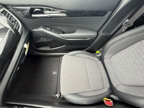 New 2026 Kia Seltos S AWD/4WD image 22