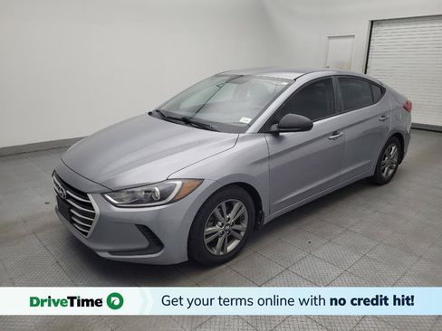 Used 2017 Hyundai Elantra SE FWD image 1