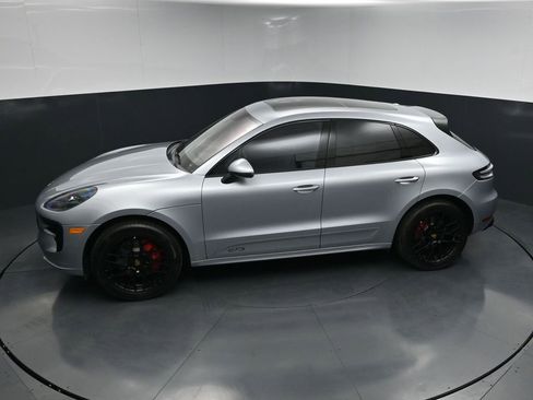 Certified 2020 Porsche Macan GTS w/ Premium Package Plus (PF4) AWD/4WD image 15