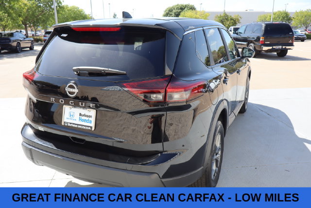 Used 2026 Nissan Rogue SV FWD image 4