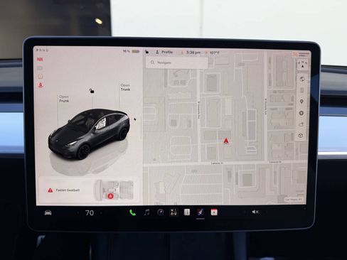 Used 2023 Tesla Model Y Performance AWD/4WD image 12
