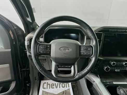 Used 2023 Ford F150 Platinum image 11