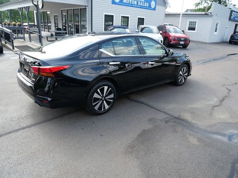 Used 2021 Nissan Altima 2.5 SL AWD/4WD image 7