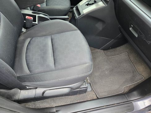 Used 2010 MAZDA MAZDA5 Sport image 45