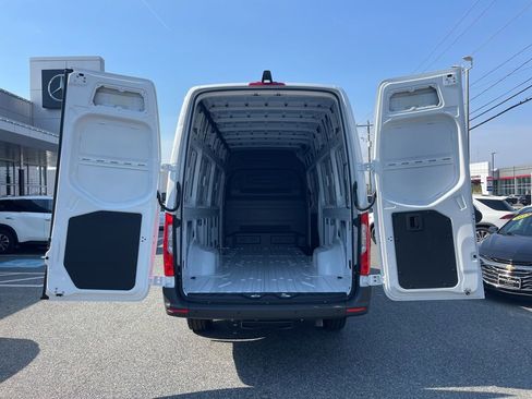 New 2026 Mercedes-Benz Sprinter 3500 image 19