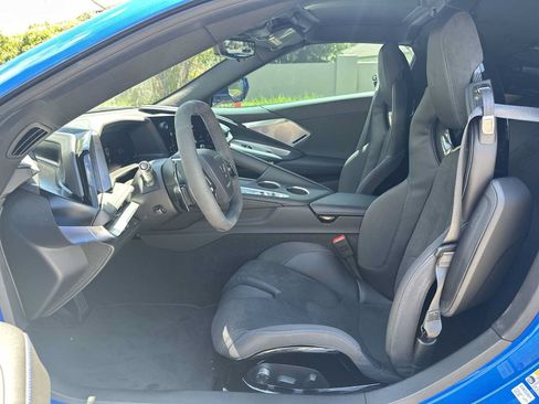 Used 2026 Chevrolet Corvette Stingray Preferred Cpe w/ Z51 Performance Package RWD image 15