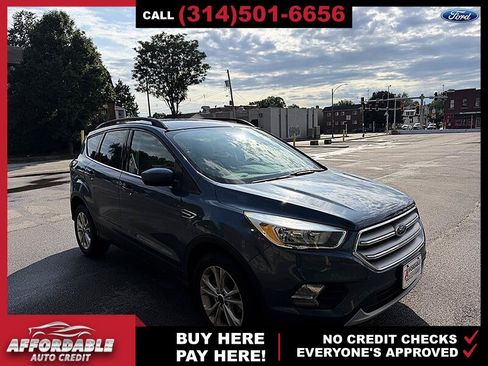 Used 2018 Ford Escape SE w/ SE Sync 3 Package FWD image 7