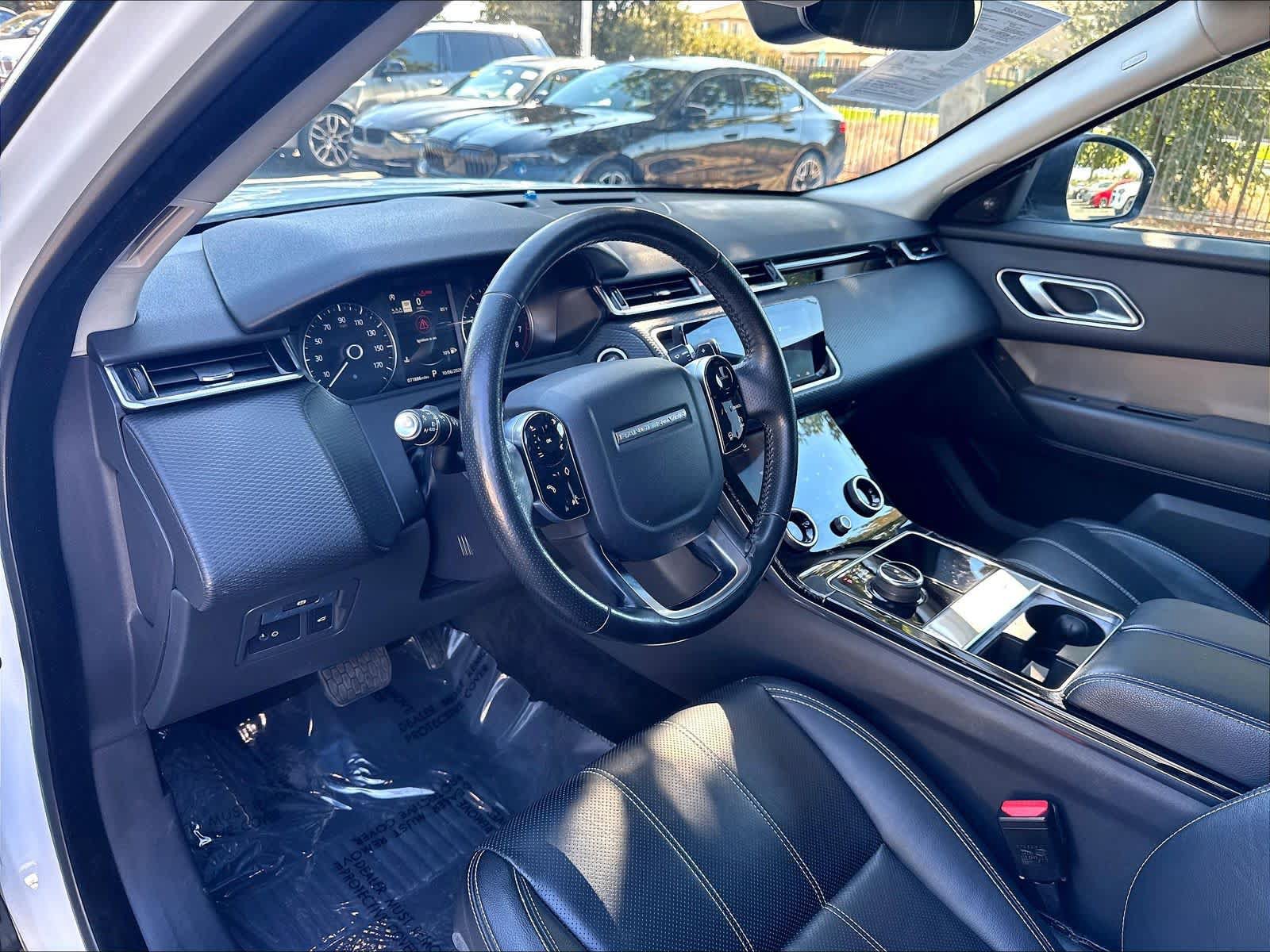 Used 2020 Land Rover Range Rover Velar S AWD/4WD image 17