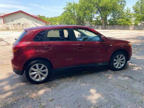 Used 2013 Mitsubishi Outlander Sport ES AWD/4WD image 6