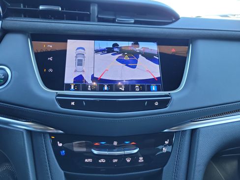 Certified 2023 Cadillac XT5 Premium Luxury w/ Platinum Package image 24