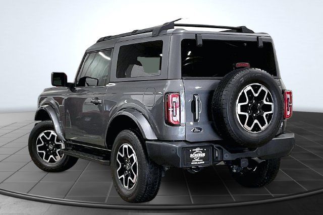 Used 2022 Ford Bronco Outer Banks AWD/4WD image 13