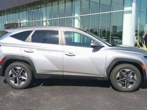 New 2026 Hyundai Tucson SEL image 18