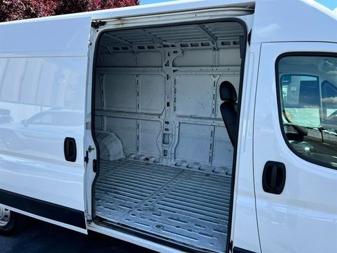 Used 2023 RAM ProMaster 3500 FWD image 11