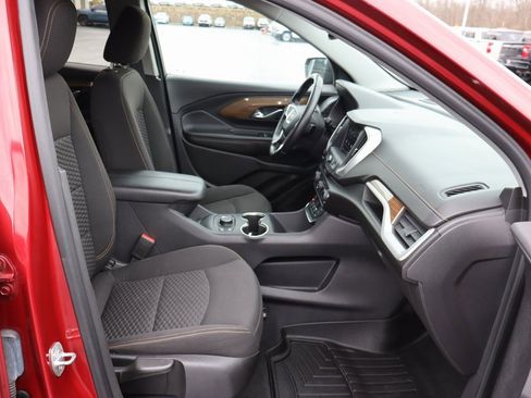 Used 2020 GMC Terrain SLE w/ Driver Convenience Package image 15