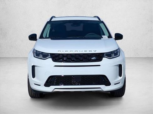 New 2025 Land Rover Discovery Sport S image 6