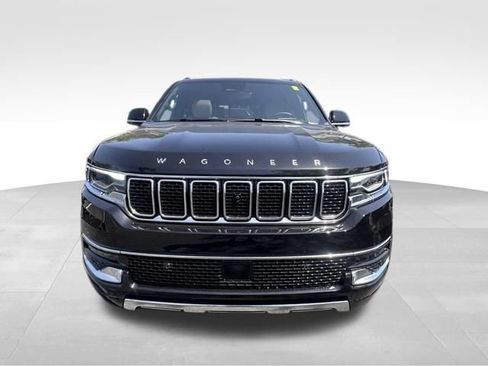 Used 2025 Jeep Wagoneer Series III w/ Premium Group I AWD/4WD image 10