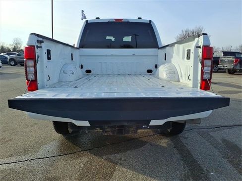 Certified 2022 Ford F250 XLT image 9