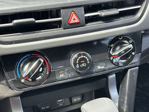 Certified 2024 Kia Seltos LX AWD/4WD image 16