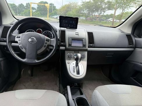 Used 2012 Nissan Sentra 2.0 SR w/ Special Edition Pkg FWD image 9