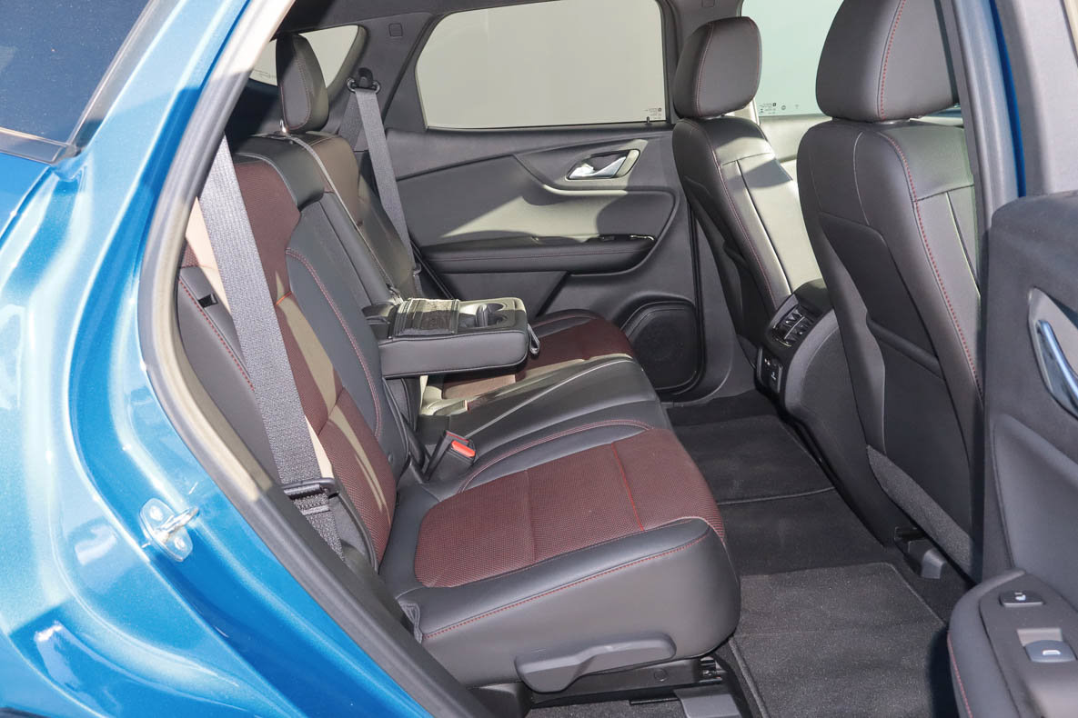 Used 2020 Chevrolet Blazer RS FWD image 23