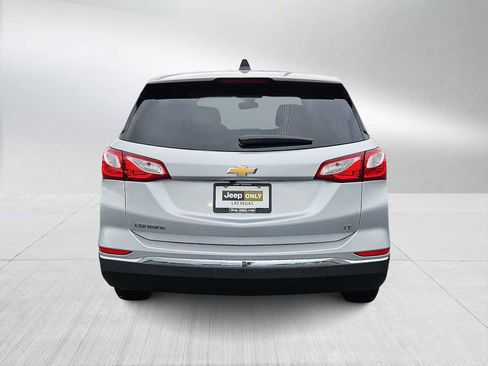 Used 2020 Chevrolet Equinox LT w/ LPO, Floor Liner Package image 7