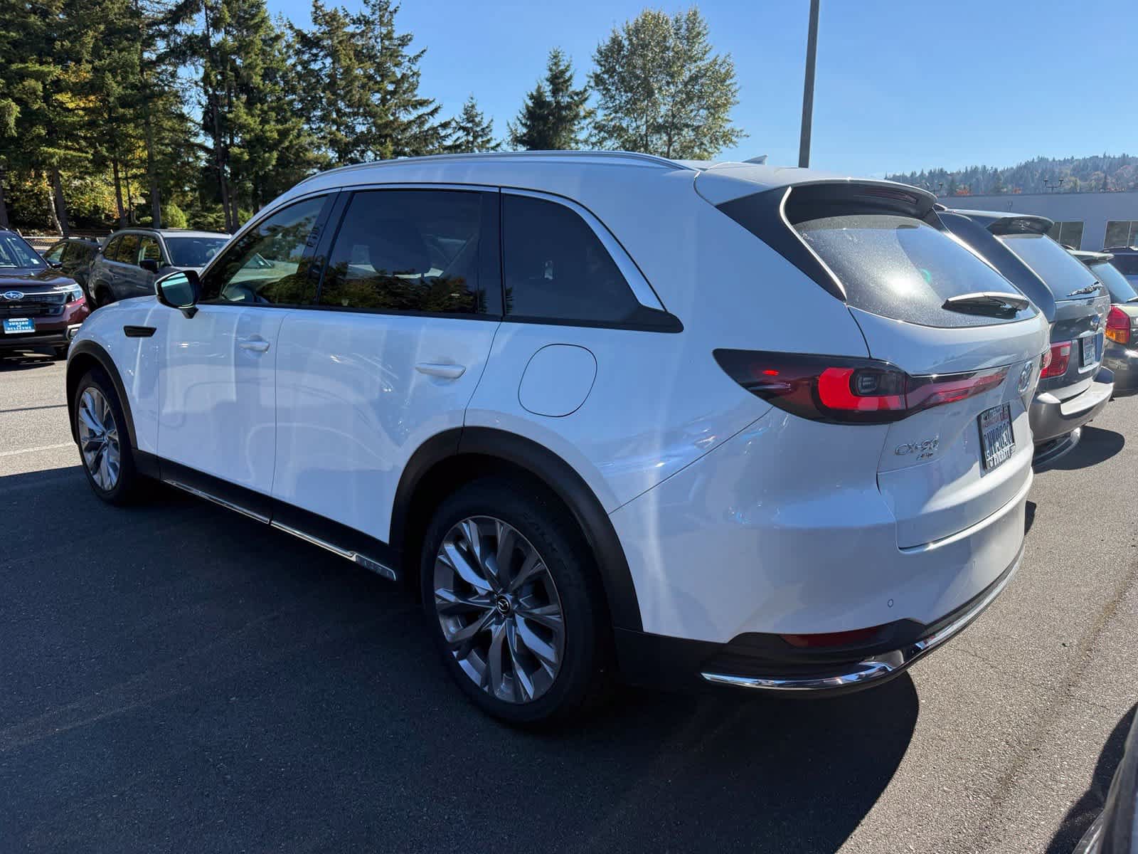 Used 2024 MAZDA CX-90 3.3 Turbo w/ Premium Package AWD/4WD image 2
