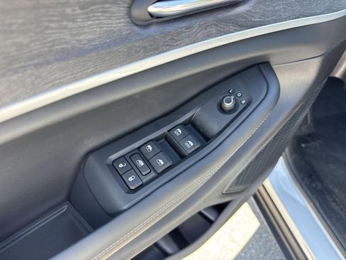 New 2025 Jeep Grand Cherokee L Limited w/ Black Appearance Package image 20