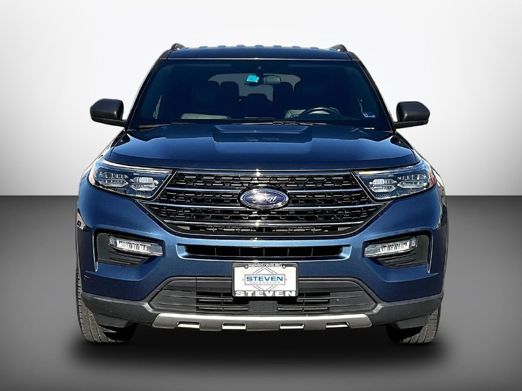 Certified 2020 Ford Explorer XLT w/ Equipment Group 202A AWD/4WD image 2