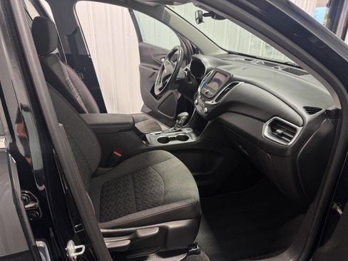Used 2022 Chevrolet Equinox LT image 21