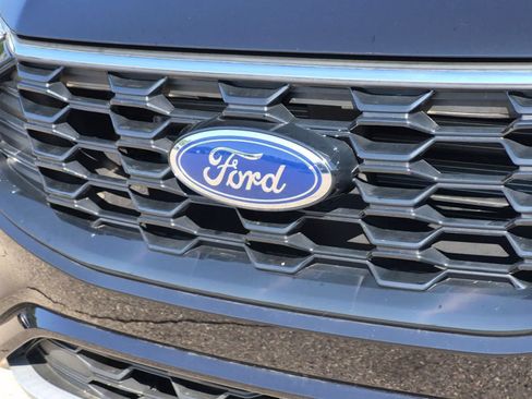 Used 2024 Ford Escape ST-Line AWD/4WD image 12