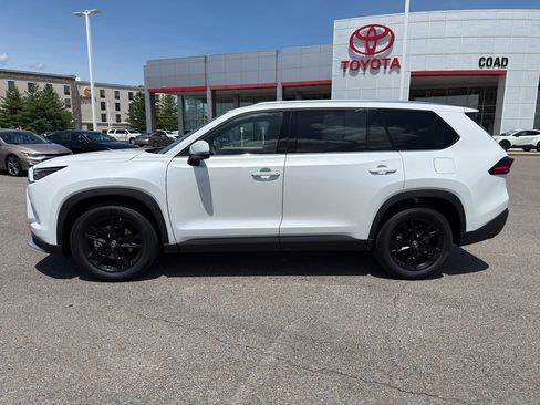 Certified 2026 Toyota Grand Highlander AWD Hybrid image 2