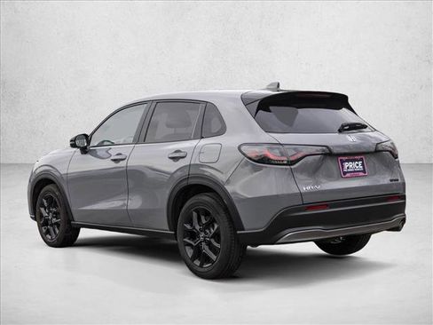 Used 2025 Honda HR-V Sport image 7