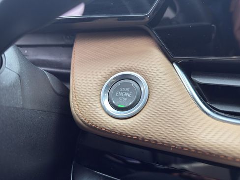 New 2026 Chevrolet Equinox ACTIV w/ Convenience Package III image 13