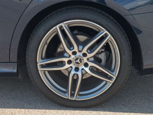 Used 2020 Mercedes-Benz E 350 Sedan image 14
