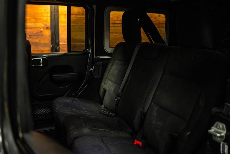 Used 2022 Jeep Wrangler Unlimited Sport AWD/4WD image 10