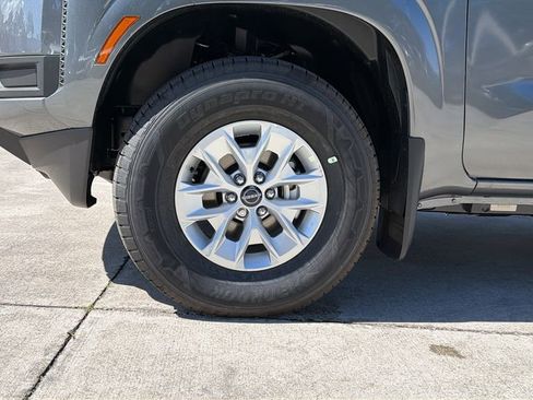 New 2026 Nissan Frontier S image 10