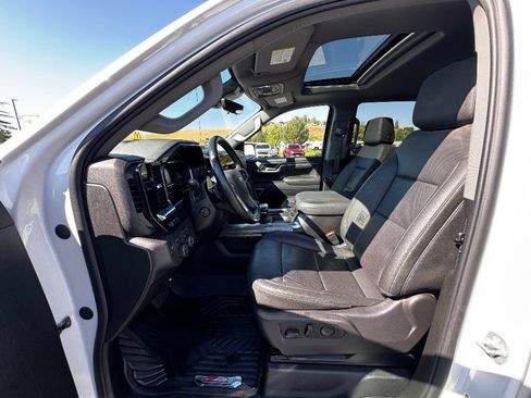 Used 2025 Chevrolet Silverado 1500 LTZ w/ LTZ Premium Package AWD/4WD image 2