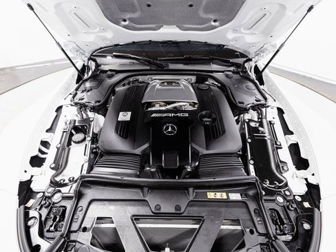 Used 2025 Mercedes-Benz AMG GT 63 image 26