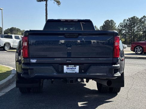 Used 2021 Chevrolet Silverado 3500 High Country image 9