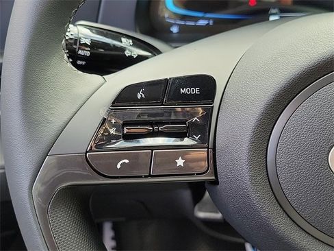 New 2026 Hyundai Elantra Sport image 5