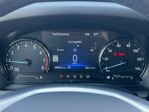 Used 2021 Ford Explorer Limited w/ Equipment Group 301A AWD/4WD image 23