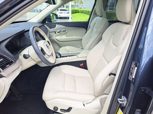 Used 2025 Volvo XC90 T8 Plus w/ Protection Package Premier image 14
