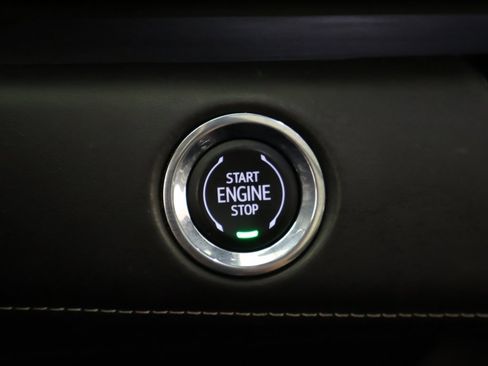 Used 2023 Cadillac Escalade ESV Sport Platinum w/ LPO, ONYX Package image 58