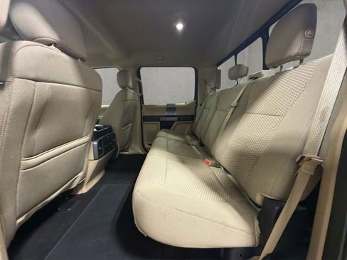 Used 2018 Ford F150 XLT w/ Equipment Group 302A Luxury image 22