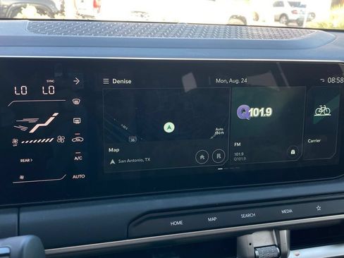 Used 2027 Kia Telluride EX FWD image 18