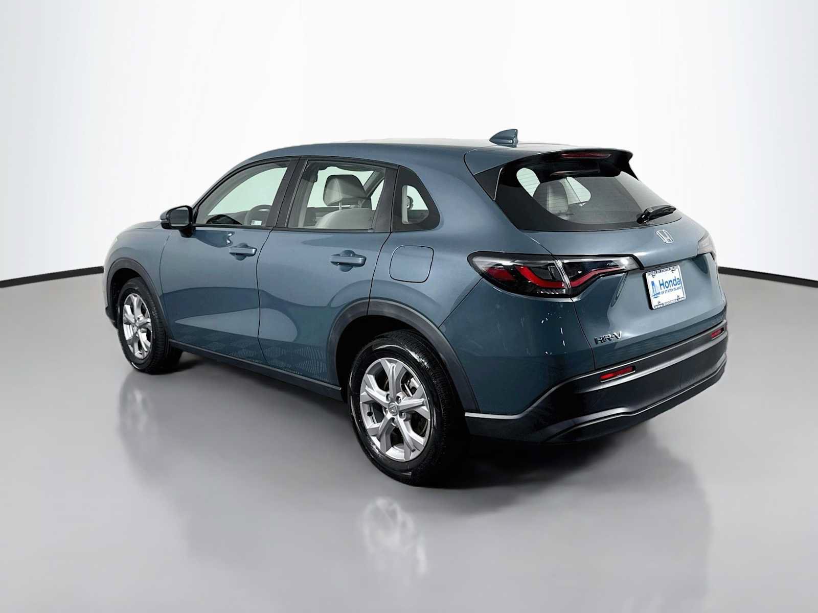 Used 2024 Honda HR-V LX image 5