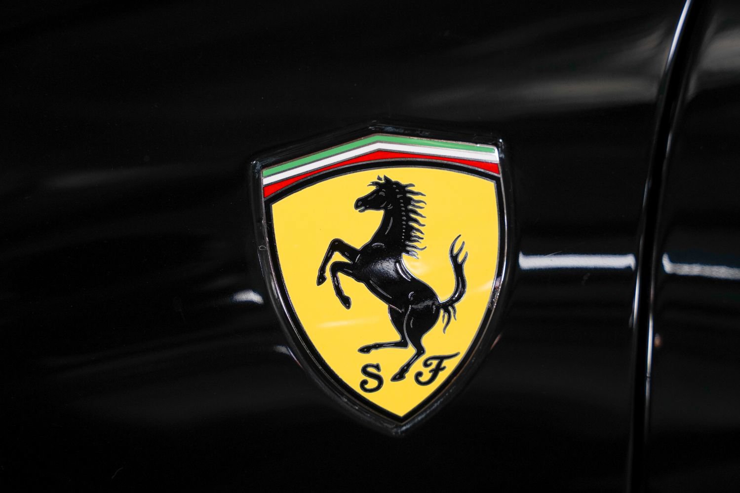 Used 2013 Ferrari 458 Spider RWD image 19