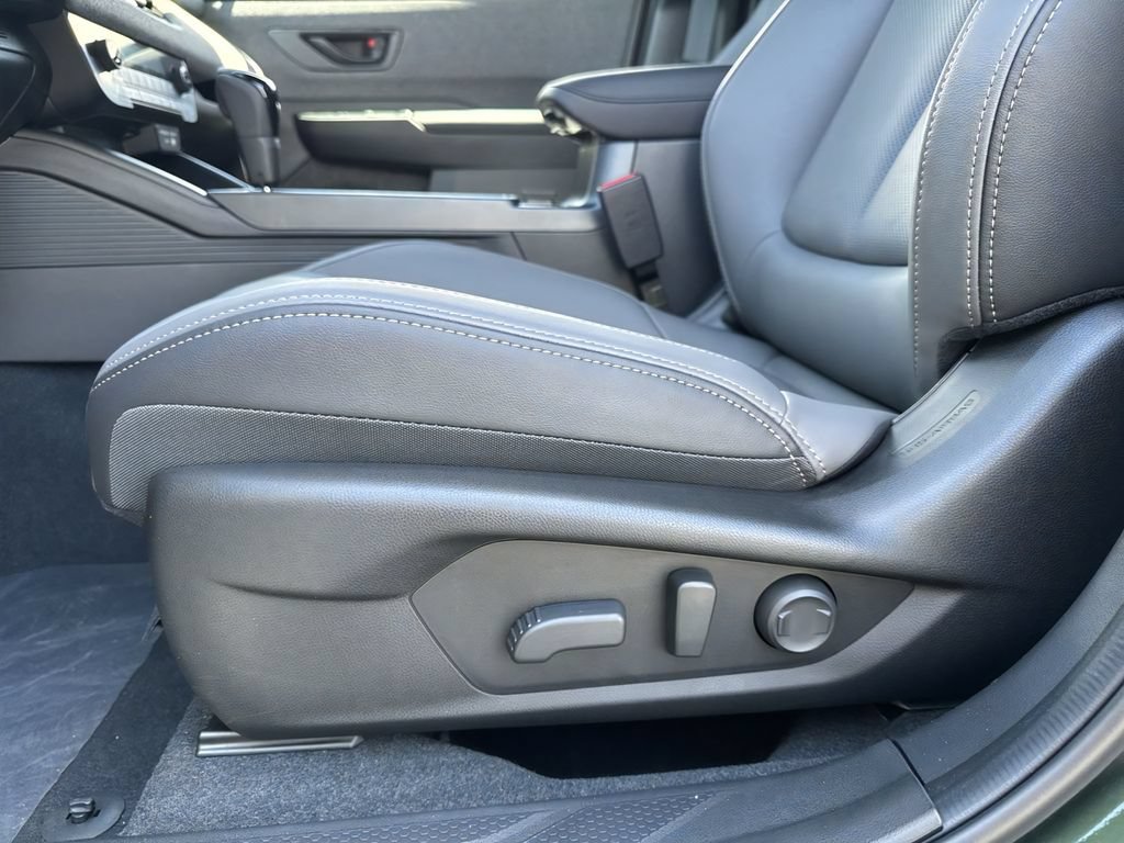 New 2026 Subaru Outback Limited AWD/4WD image 14