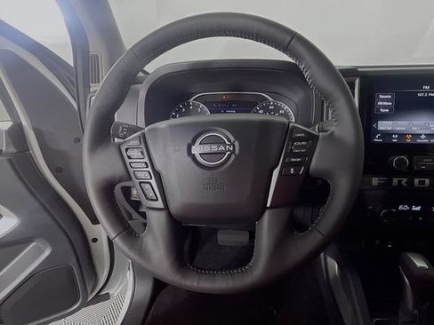 New 2026 Nissan Frontier SV w/ SV Convenience Package RWD image 8