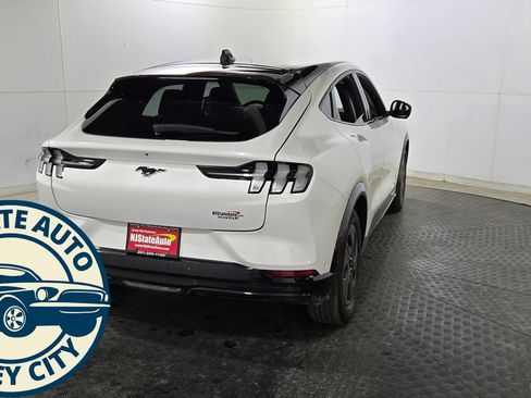 Used 2022 Ford Mustang Mach-E California Route 1 AWD/4WD image 15